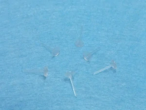  Dřík plast 5 mm - 2 ks