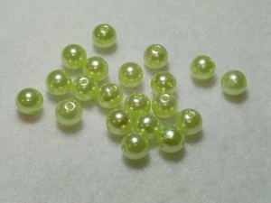 Perličky 8 mm - sv. zelená