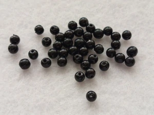 Perličky 5 mm - černá