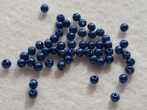 Perličky 4 mm - tm. petrolejová