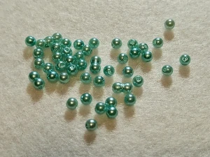 Perličky 4 mm - sv. mint