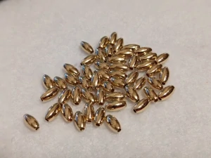 Rýže 8 x 4 mm - sv. zlatý pokov
